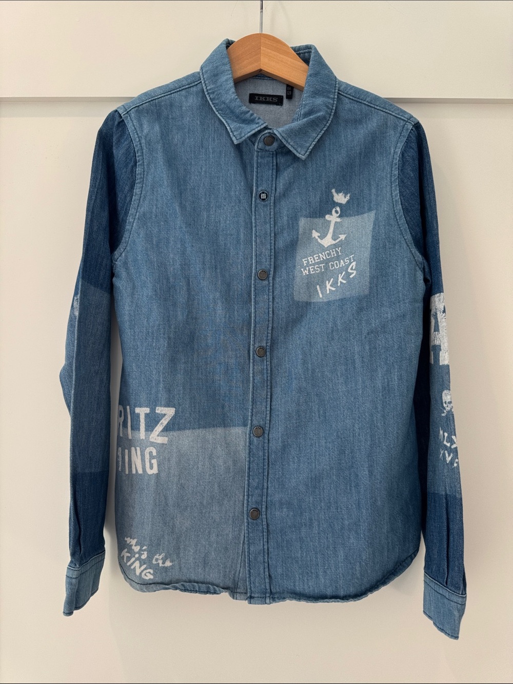 Ikks kid Two-Tone Blue Denim Button-Down Shirt with White Graphic